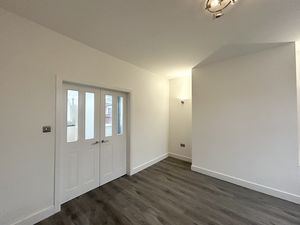 Photo 11- click for photo gallery